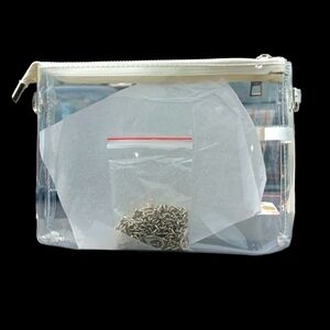Fashionable Clear Handbag with Chain Strap.